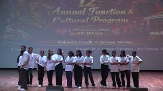 Girls group dance. N.K.SECONDARY SCHOOL,MOTIHARI screenshot 1