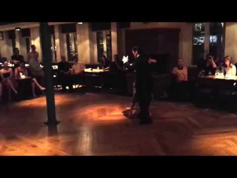 Camila Fontán y Matias Diaz bailan Milonga del Corazon