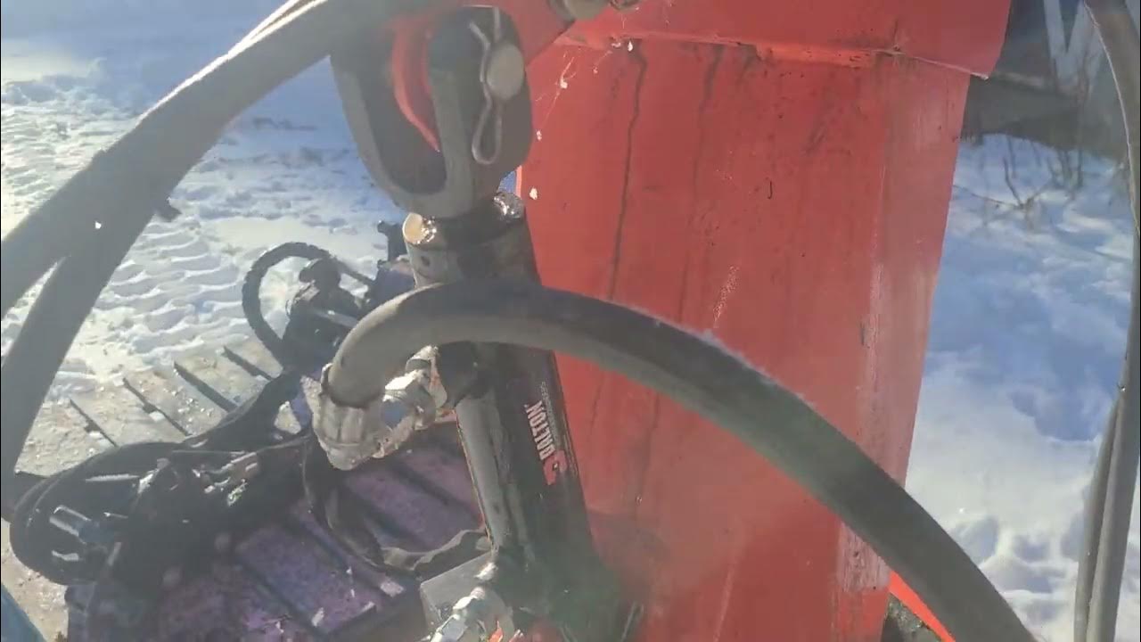 Kubota lX2610 Tractor LX2963 Snow Blower Home Made Hydraulic Deflector. YouTube