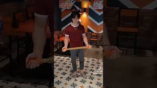 16 Tuổi Bẻ Gãy Lò Xo