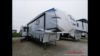 Great New Mid Bunk Fifth Wheel - Awesome Living Space - 2021 Forest River Arctic Wolf 3880 Suite by How RVs Work 2,098 views 3 years ago 18 minutes