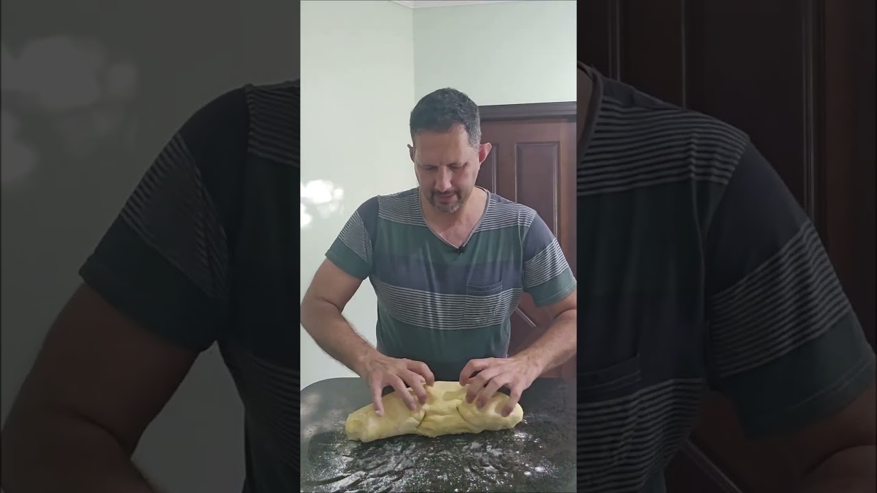 Delicioso pão de Fuba  artesanal  ! 