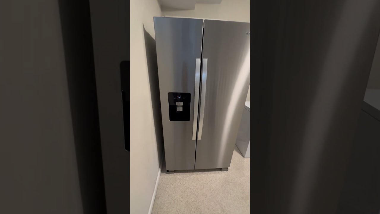 36 Wide Whirlpool Fridge Ready To Use In The Kitchen 