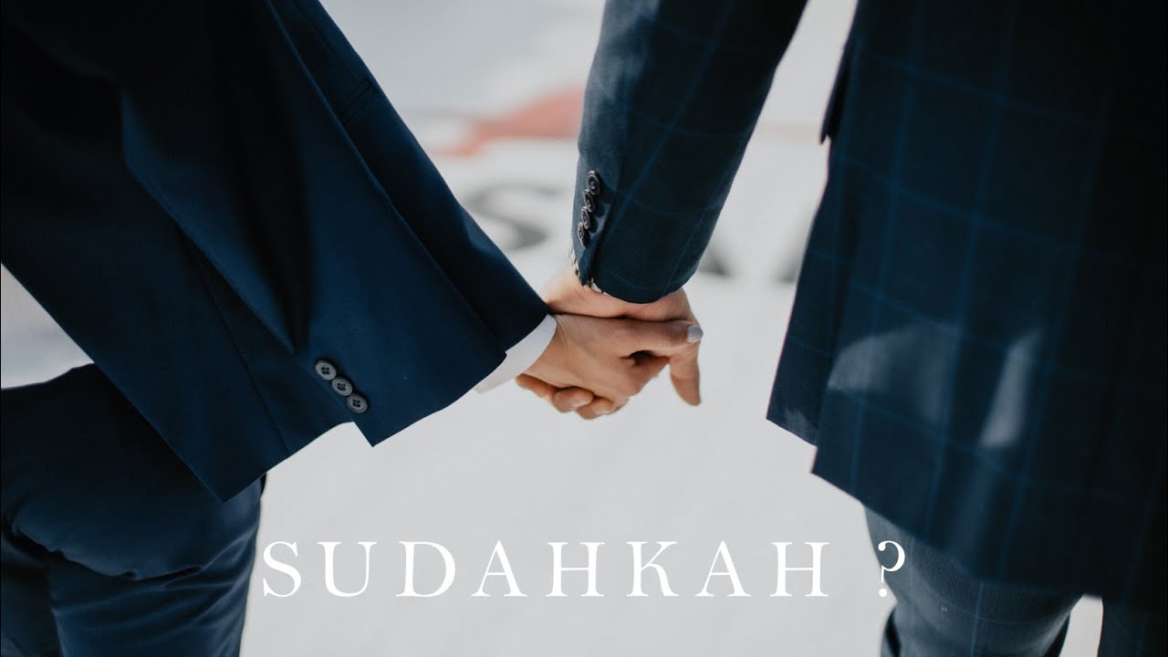 Tonton Sudahkah? - ECLAT with Devienna (Official Music Video) di YouTube Tonton Sudahkah? - ECLAT with Devienna (Official Music Video) di YouTube