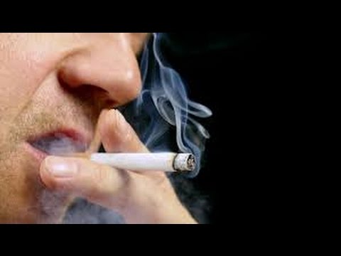 Video: Cómo fumar sin que te atrapen (con imágenes)