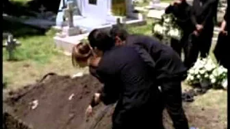Un Ángel Llora - Annette Moreno - Videos Cristianos Un Ángel Llora - Annette Moreno - Videos Cristianos