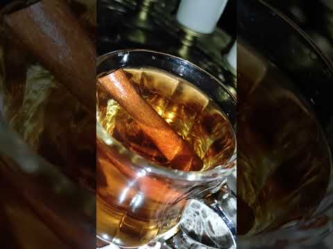 مشروب الهوت سيدر او التفاح بالقرفه