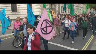 2022-10-16 Extinction Rebellion March to St. James Park