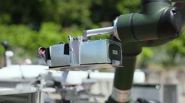 Dpendent - D-LOG One Demo - Drone Battery-Swapping Station