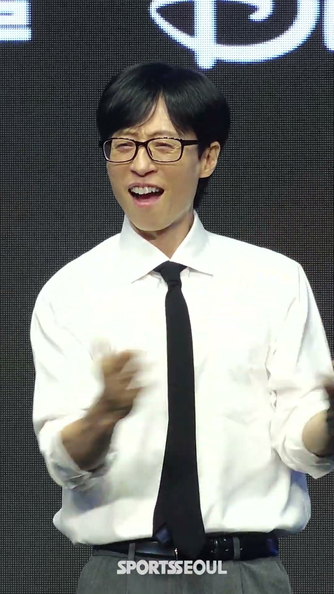 '역시 국민MC' 유재석, 못 말리는 끼쟁이