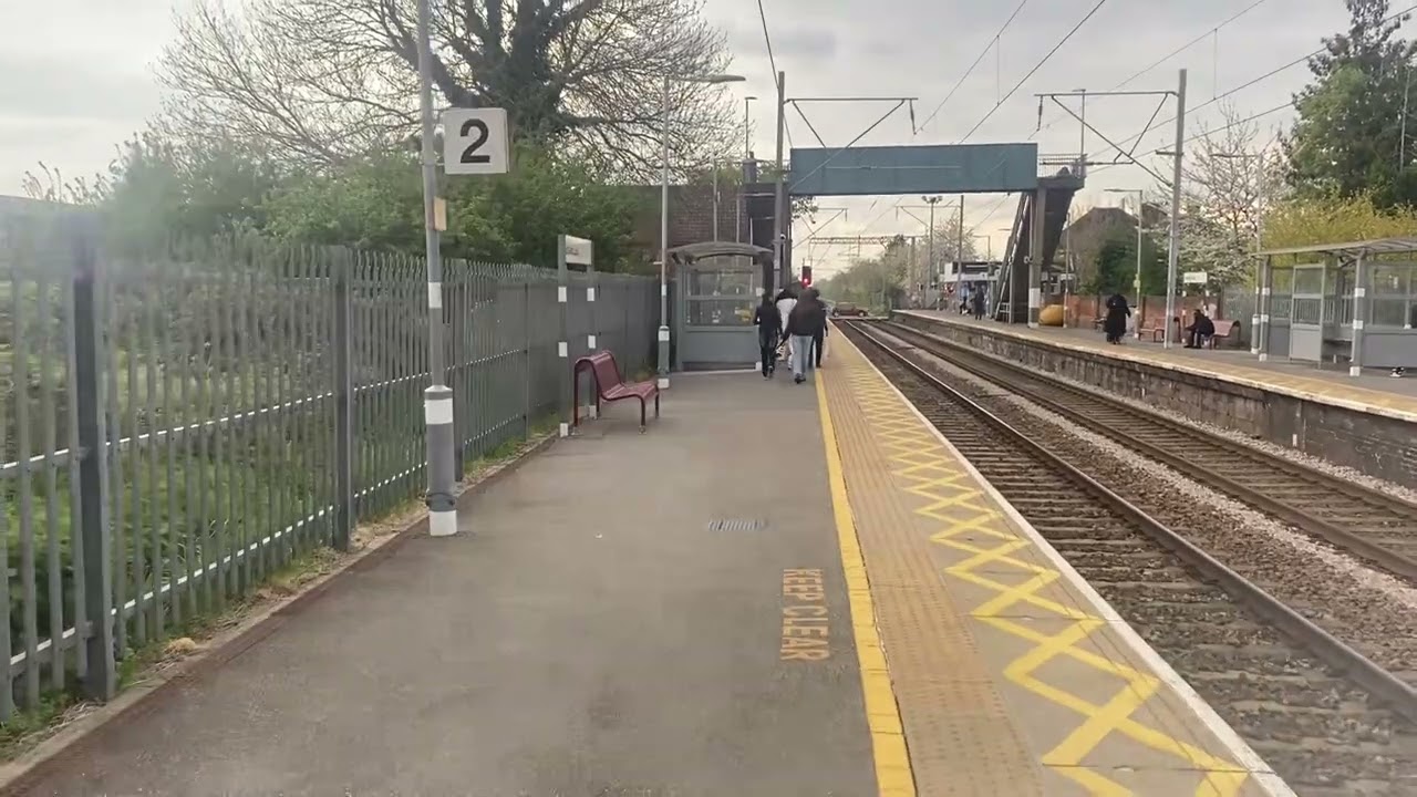 Enfield Lock Station