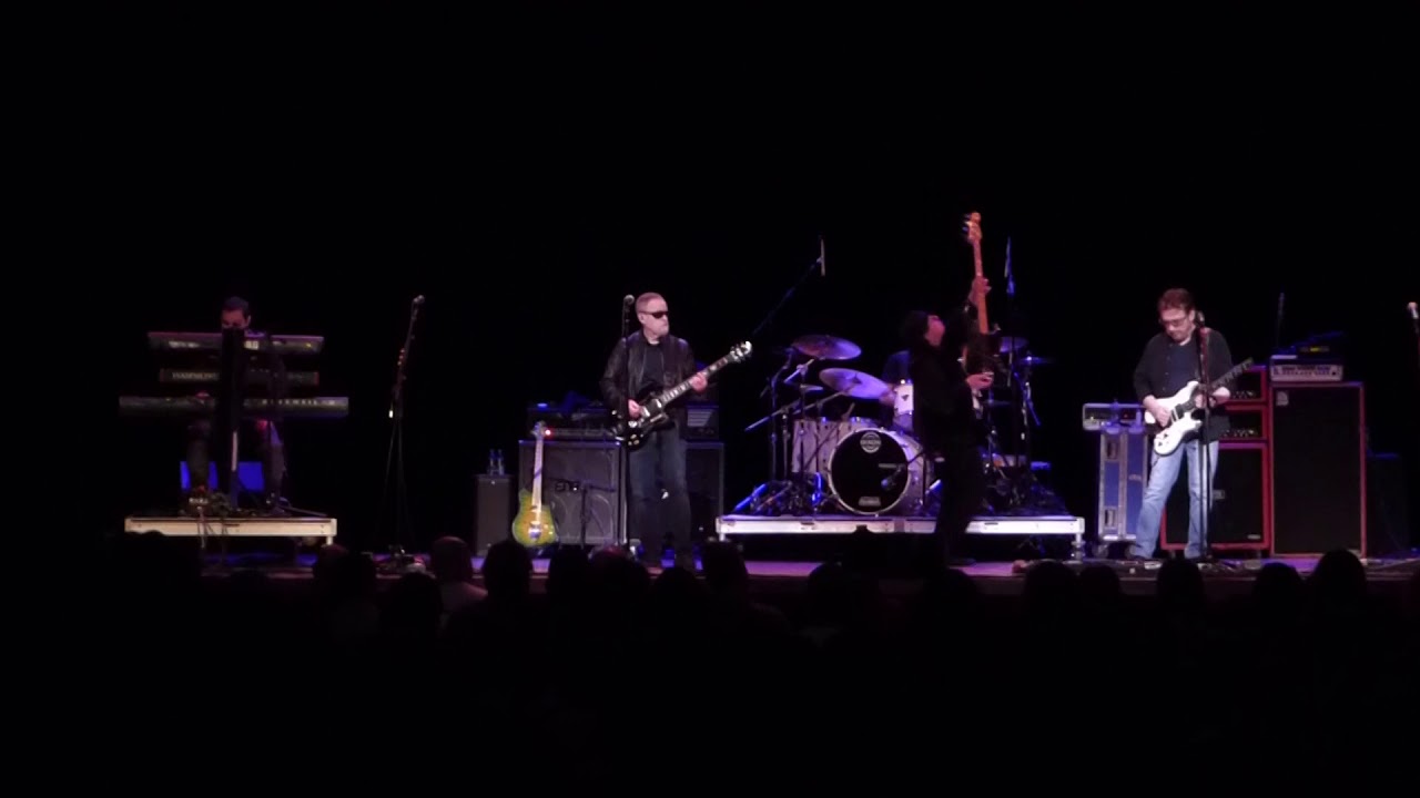 BLUE OYSTER CULT LIVE VIII - TRUE CONFESSIONS