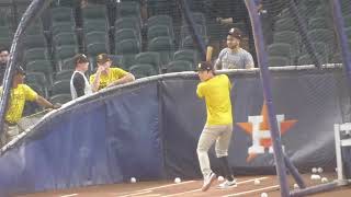 Ha-Seong Kim...batting practice...Padres vs. Astros...5/25/21