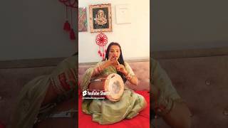 How to play Dholak in Bhajan#dholakbajana #dholaksikhana #viralvideo #trending #bholak