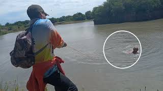 MUCHO CUIDADO CON ESTOS LUGARES, PESCANDO CON ATARRAYA