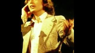 Robin  - Rings Around The  Moon