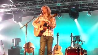 Newton Faulkner - Pulling Teeth (Live in Belfast)