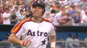 LAD@HOU: Biggio ties game in 9th with homer