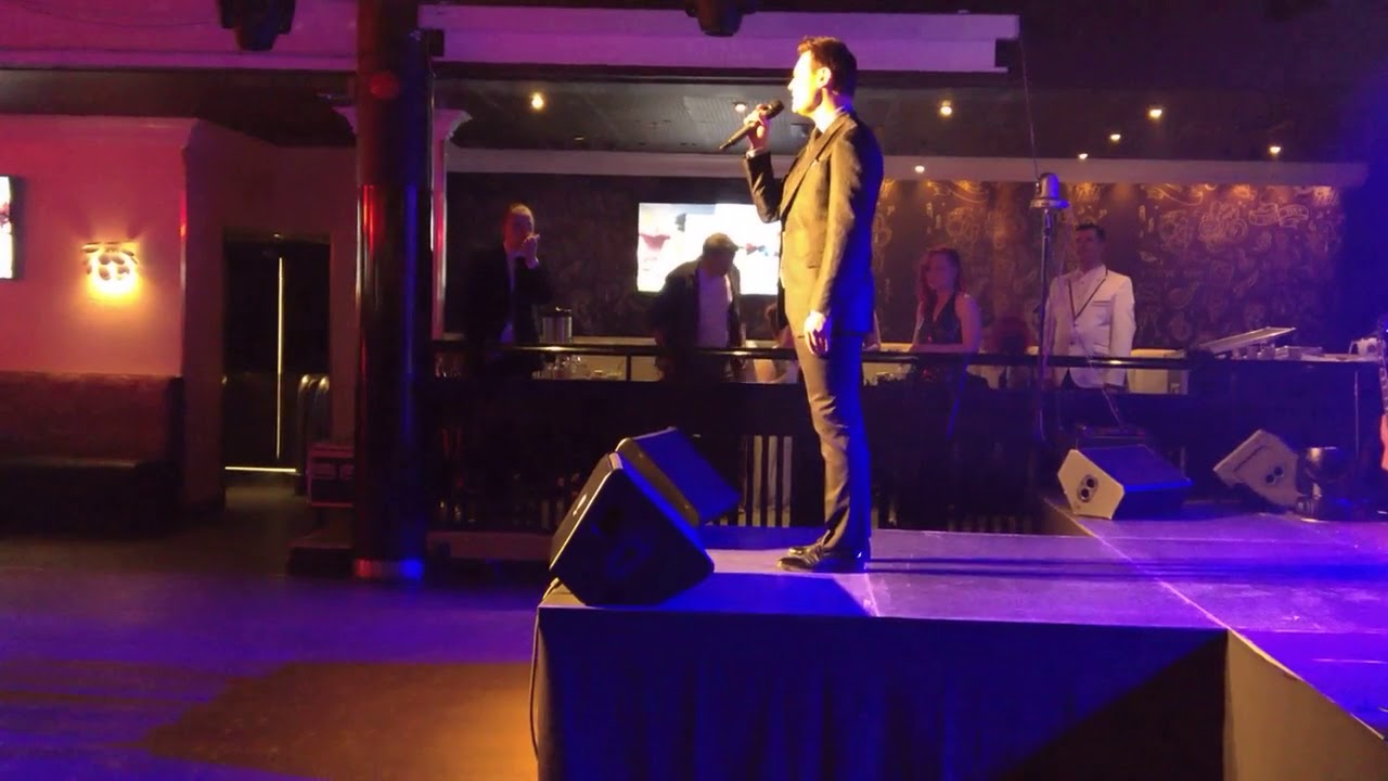 Elämää juoksuhaudoissa - Markku Uhlbäck