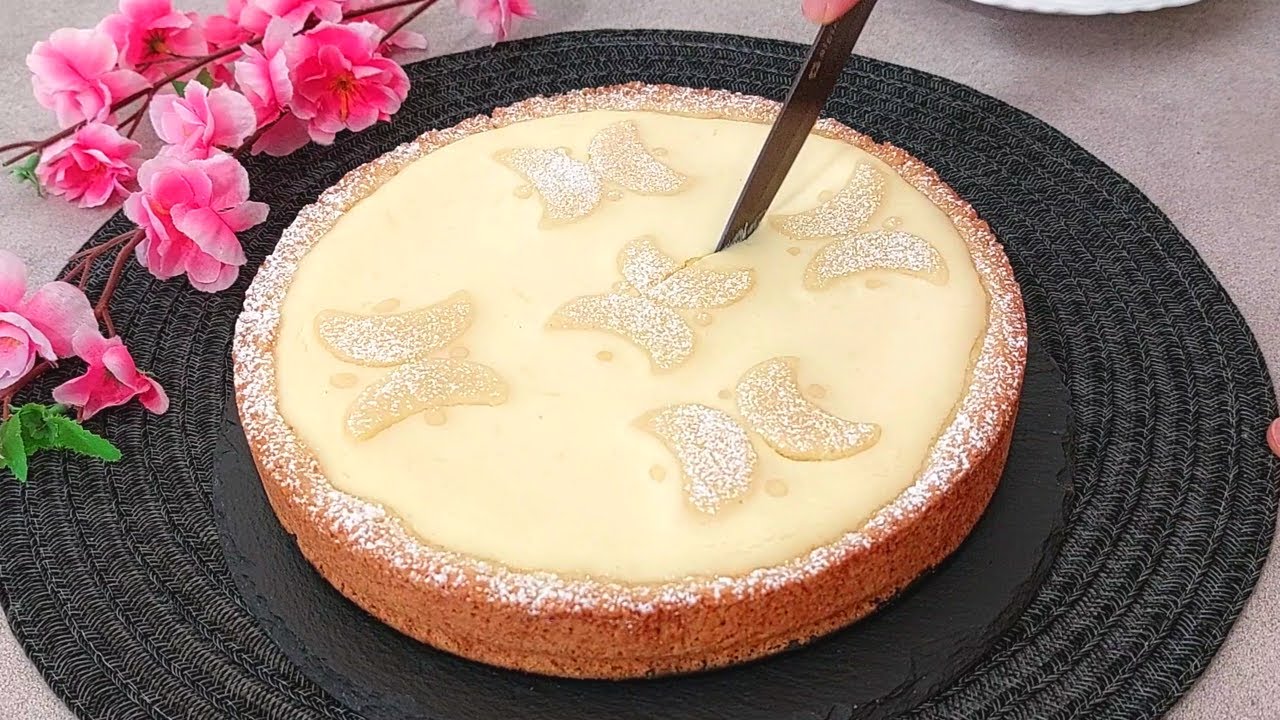 Вкуснейший 🍋 с кремом из рикотты и йогуртом! Легкий и вкусный торт, который понравится всем!