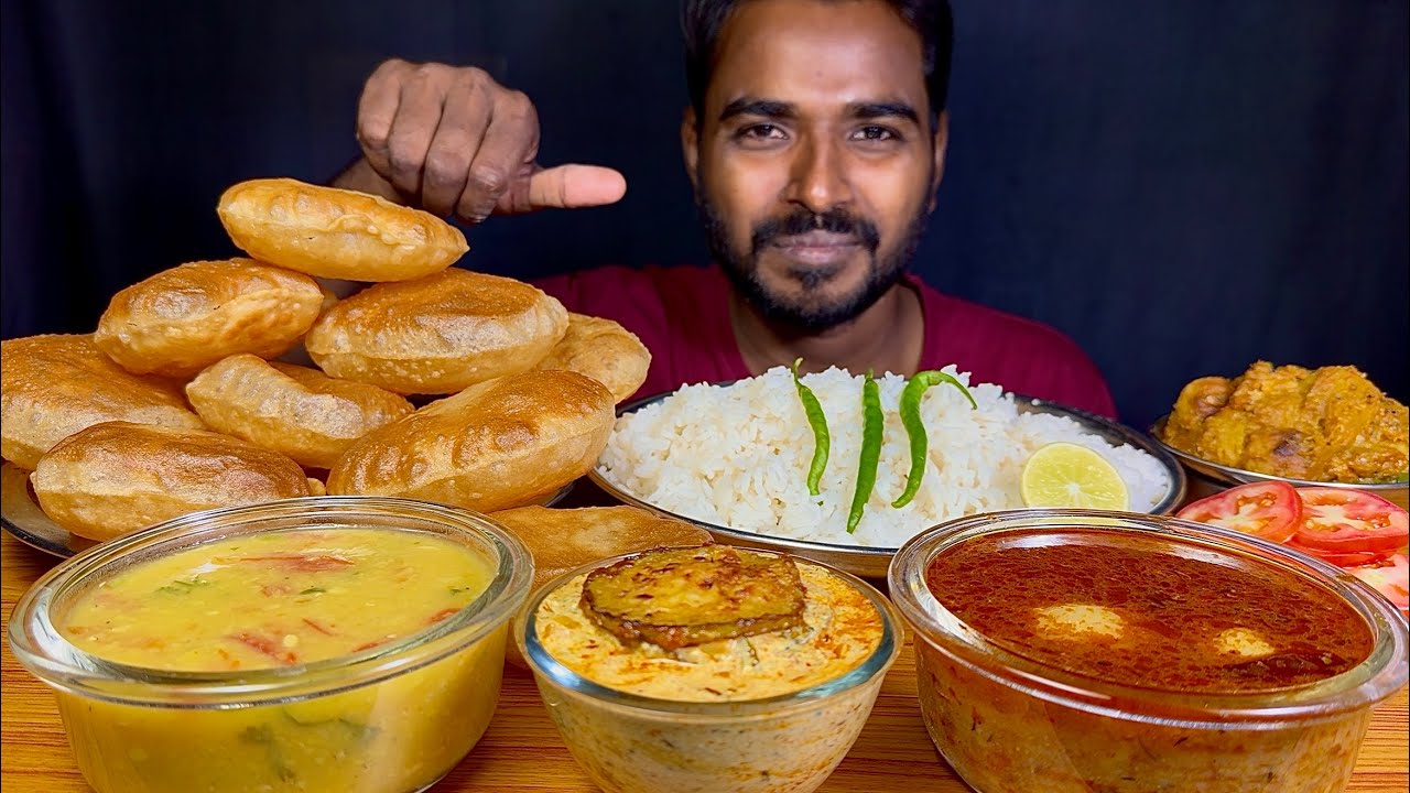 Eating Luchi/Puri with Bhandare wali Aloo ki Sabji | Dal Chawal, Mix Sabji & Chilli Mukbang 