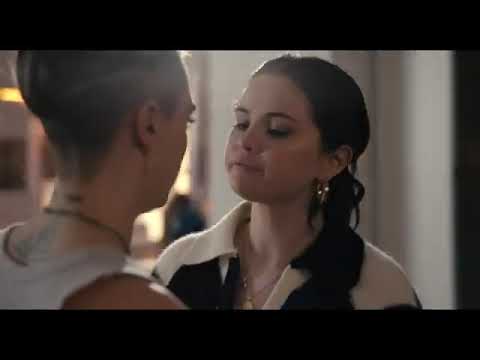 Salena Gomez Lesbian kiss scene from Hollywood movie