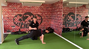 Band resisted push up