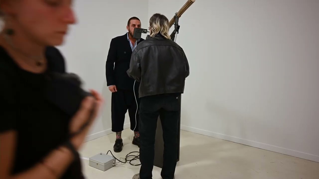 Matteo Vettorello - Sintonizzatore di decongestione ambientale (prototipo) - LIBERI (tutti) 2022