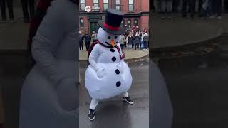 A timeless hood holiday classic