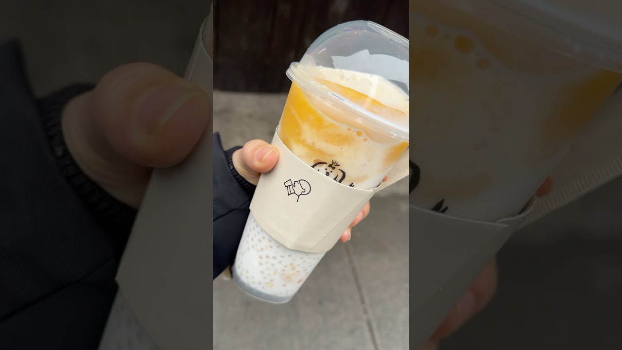 Coconut Mango Boom at HEYTEA