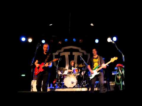 Hugh Cornwell - Nice N&#039; Sleazy - Live 2012