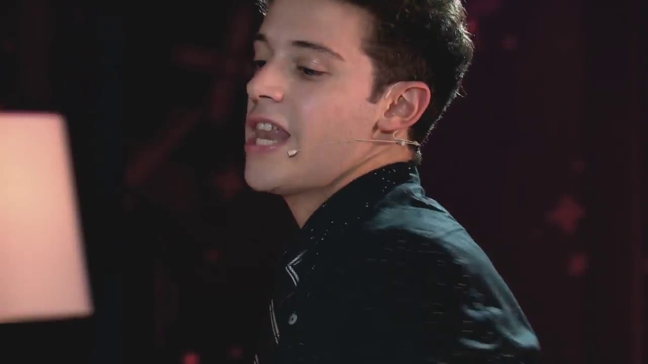 Ruggero Pasquarelli, Elenco de Soy Luna - Stranger ("Soy Luna" Momento