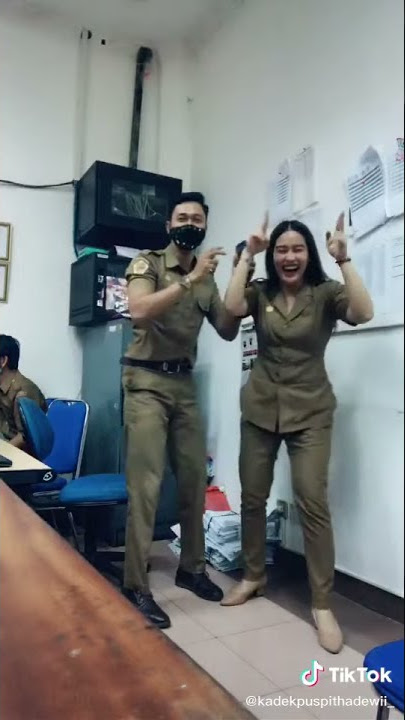 Heboh PNS cantik main tiktok mantappp
