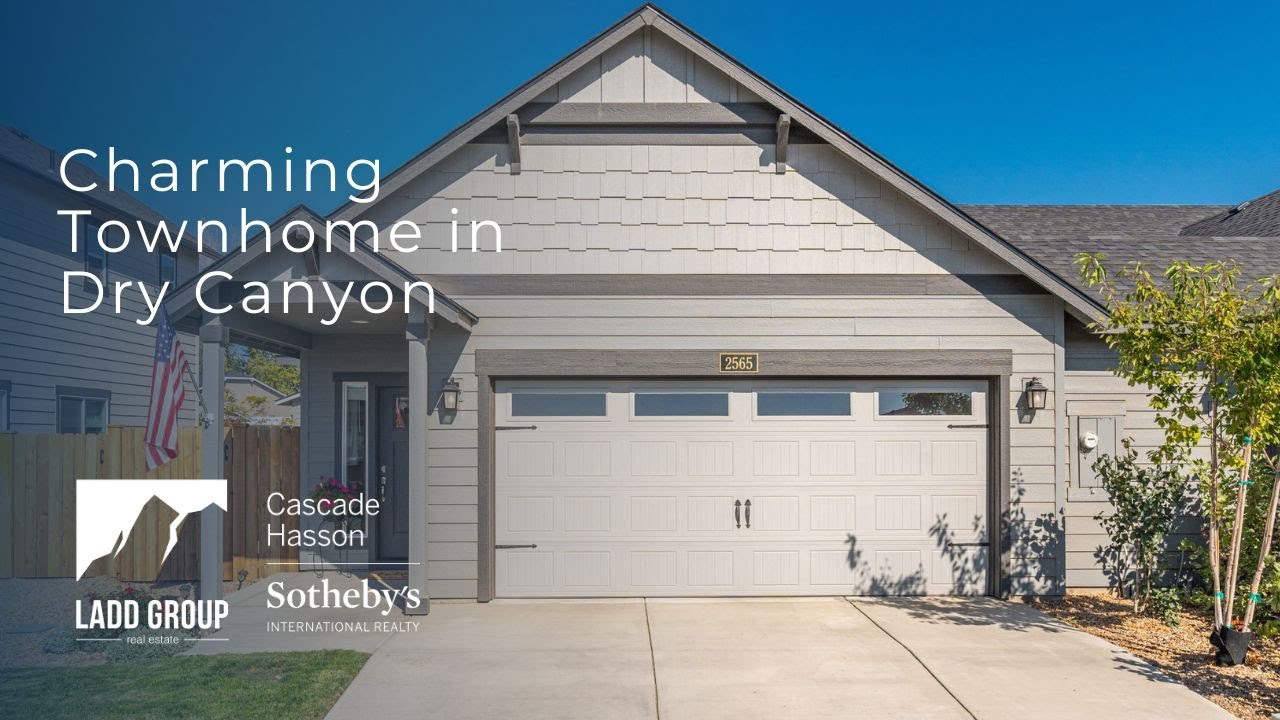 Charming Townhome in Redmond’s Dry Canyon, Oregon | 2565 NW Teak Place, Redmond, Oregon