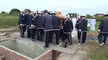 Đưa Tiễn Nhi Đồng, Nguyễn Ngọc Huỳnh Lam 12 Tuổi