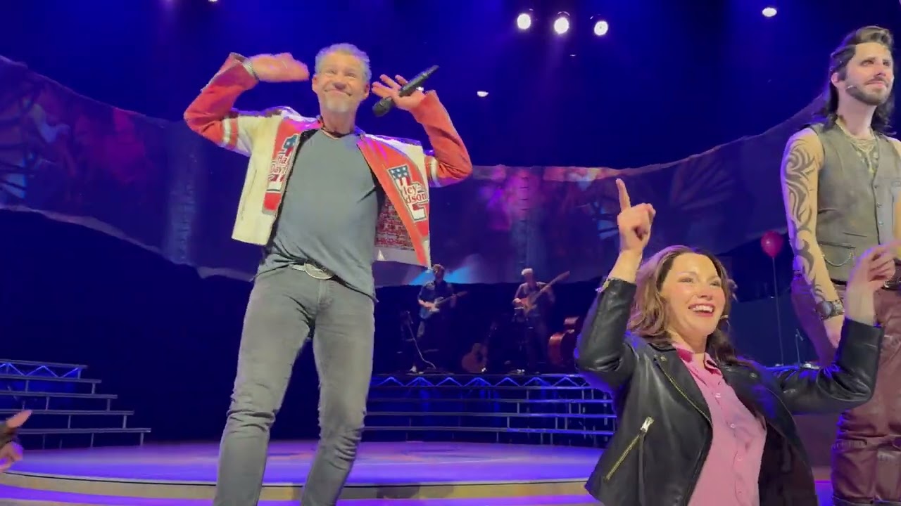 Rob De Nijs Medley - Malle Babbe De Musical (Finale)