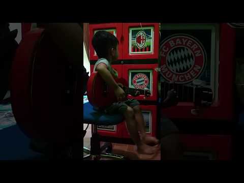 main-gitar-||-video-lucu-||-muhammad-arial