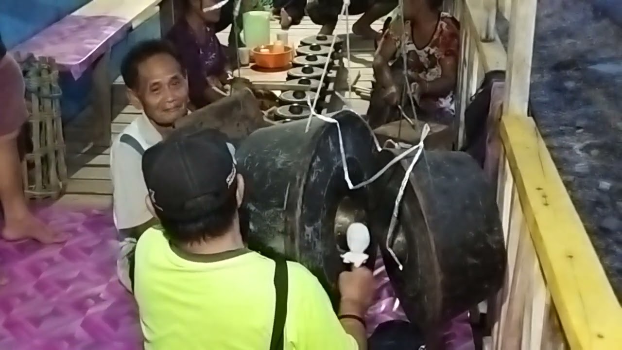 Paluan Gong dan Kulintangan oleh Kaum Orang Sungai Di Beluran Sabah