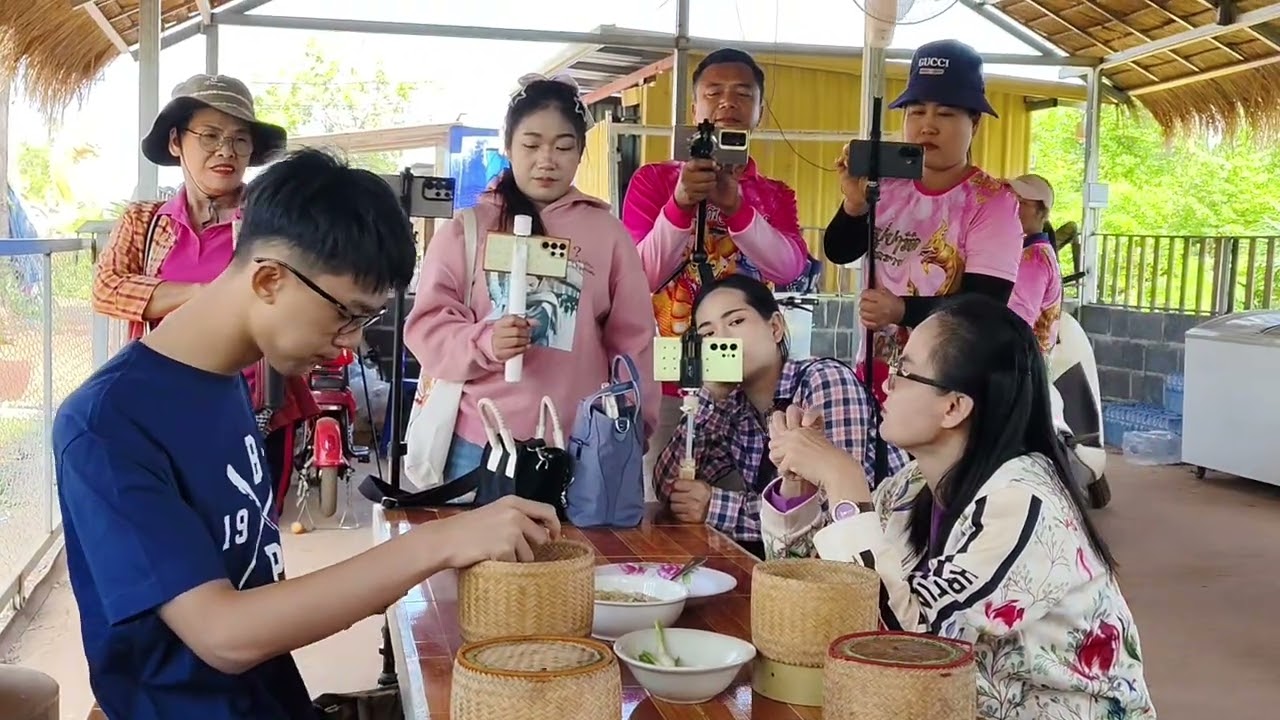  ป้าจะพาน้องน้ำมนต์ไปไหน  เติมพลังก่อนเดินทางเมนูโปรดของน้องน้ำมนต์คืออะไร