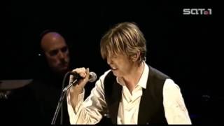 David Bowie - Hallo Spaceboy - Live Berlin 2002 TV-SAT1 [HD 720p]