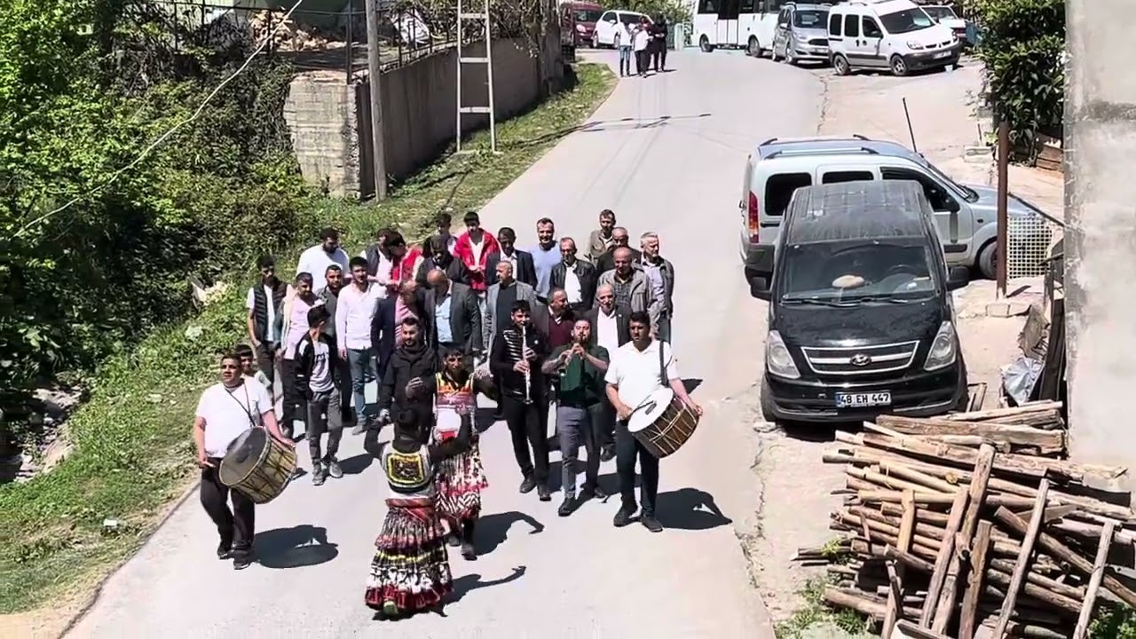 Alaplı Fındıklı köyü ( Belen köyü muhtarı Ümit Kocaman ve köylüleri ) misafir karşılama köy düğünü