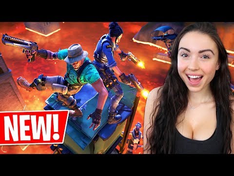 THE FLOOR IS LAVA! NEW Fortnite LTM w/ Typical Gamer! (Fortnite Gameplay)