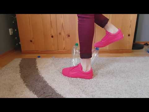 Crush plastic Bootles with my pink Vans Old Skool Recycling crush fetish ASMR #CRUSHFETISH_8989