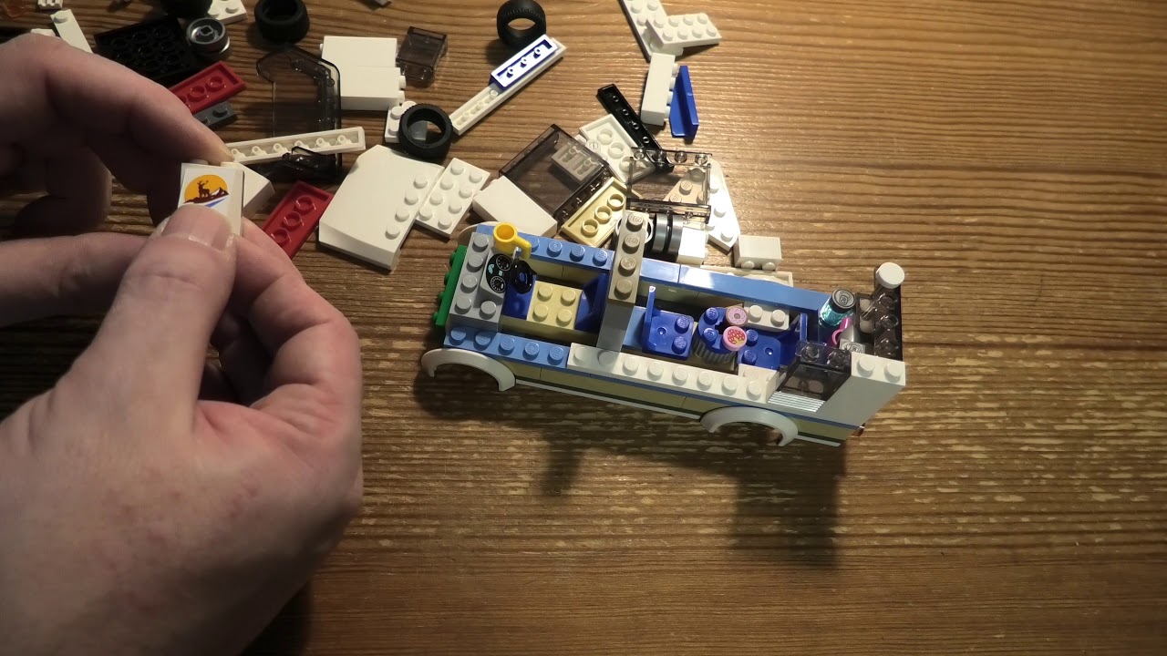 LEGO City: Holiday Camper Van