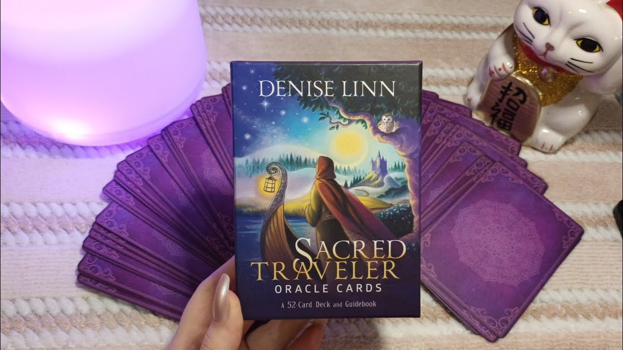 Sacred Traveler Oracle  Review | Silent Flip-through