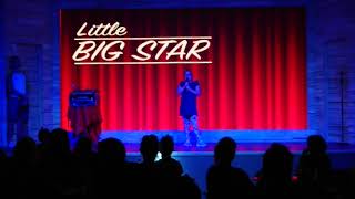 Lois's solo performance in little big star
