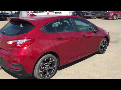 2019-chevrolet-cruze-lt-hatchback