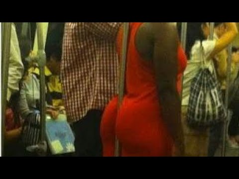 Man Touch Young Girl Back Part In Metro Very Funny- Don't Try To Laugh After Watch That Video