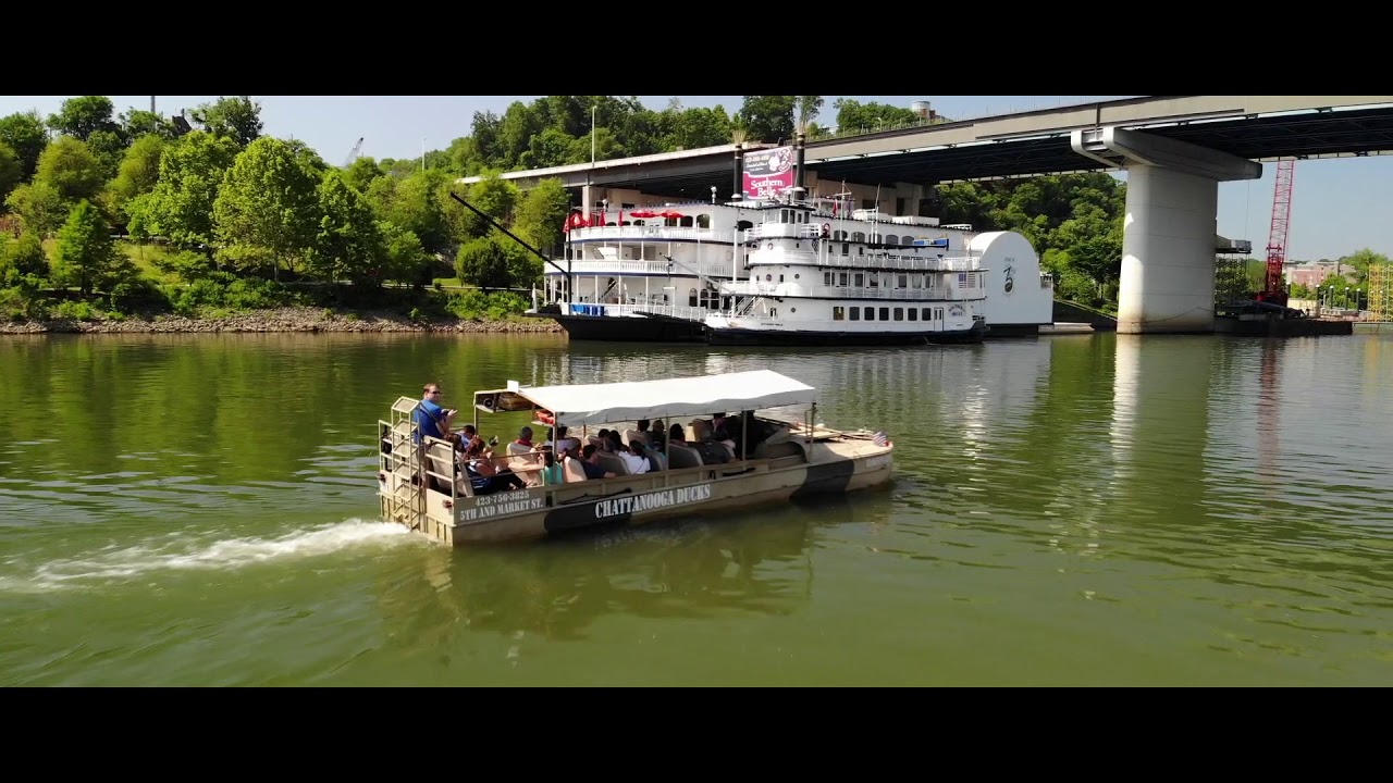 duck boat tour in chattanooga