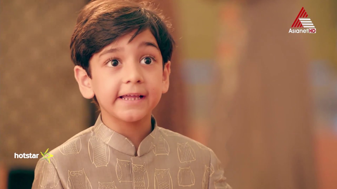 കണ്ണെടുക്കാതെ അമനെ നോക്കി നിൽക്കുമ്പോഴും രോഷ്‌നിയുടെ മനസ്സിൽ നീറിപ്പുകയുന്നത് എന്തായിരുന്നു?